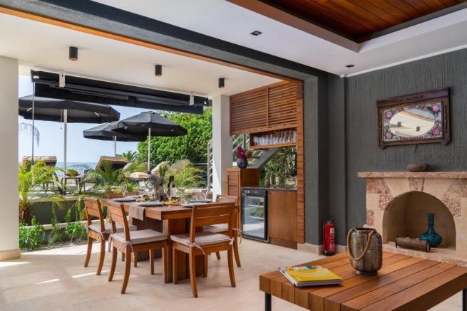 Design, Renovations & Construction